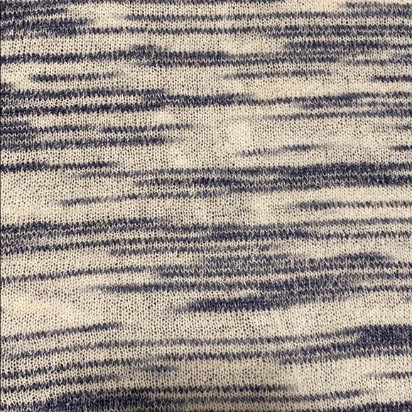 💥💥 SOLD 💥💥 Blue for sale fifth avenue sweater size medium - Picture 7 of 8